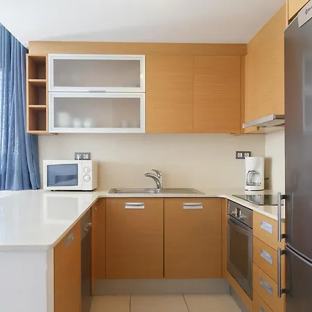 Uhc Panoramic Family Complex Miami Playa