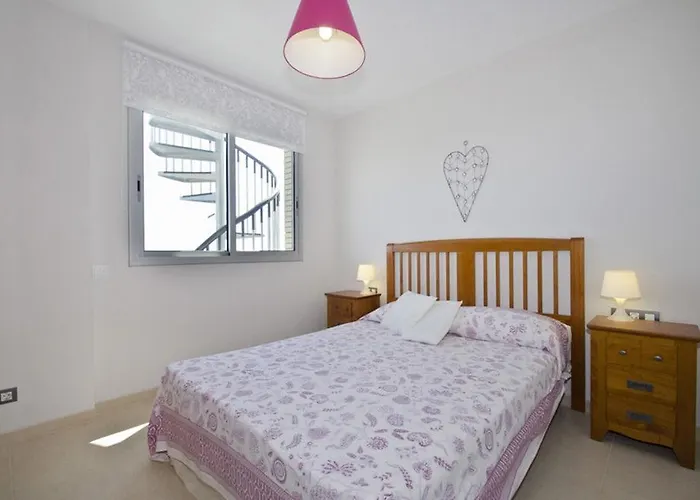 Uhc Panoramic Family Complex *